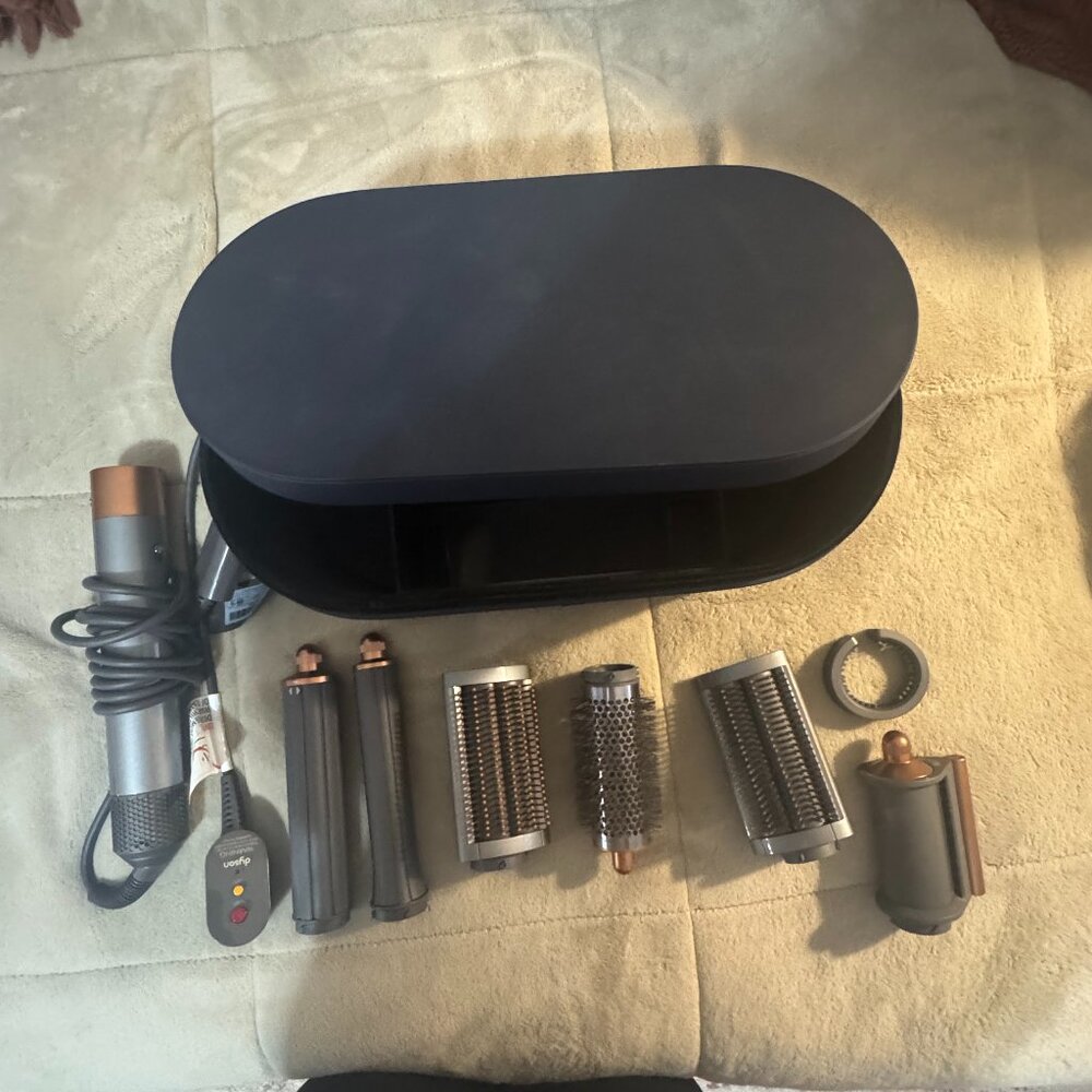 Dyson Airwrap™ multi-styler and dryer Straight+Wavy